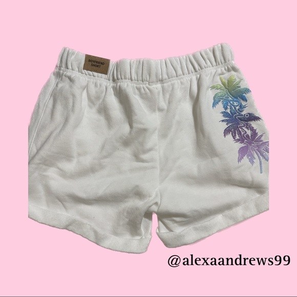 VSPINK Boyfriend Shorts - Picture 3 of 4